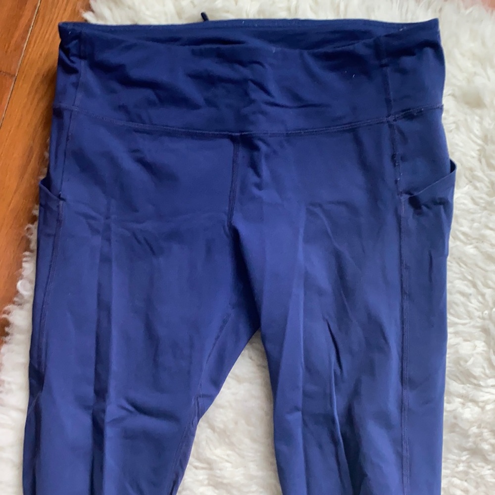 Lulu lemon compression crop leggings